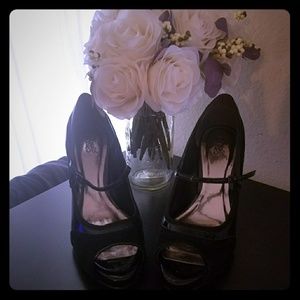 Carlos Santana Mary Heels